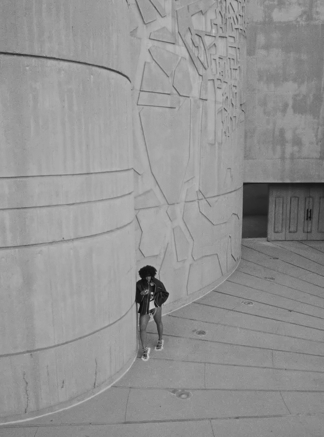 SZA!!!!!!!!!!!!!!!!!!! for Kindle Paperwhite wallpaper featuring person and urban and more