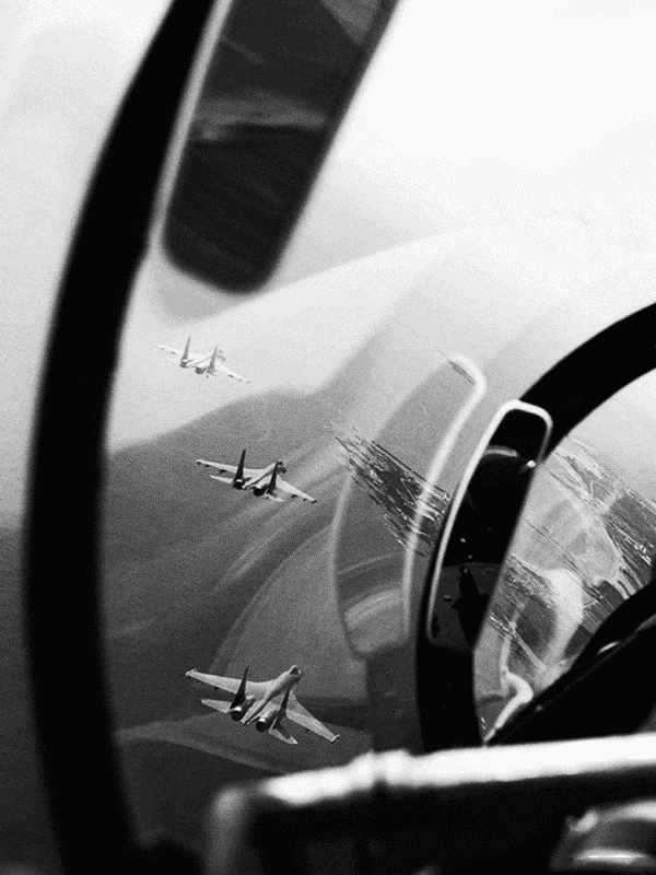 Fighter jets flying in formation for Other e-reader wallpaper or screensaver featuring fighter-jet and formation-flying and more