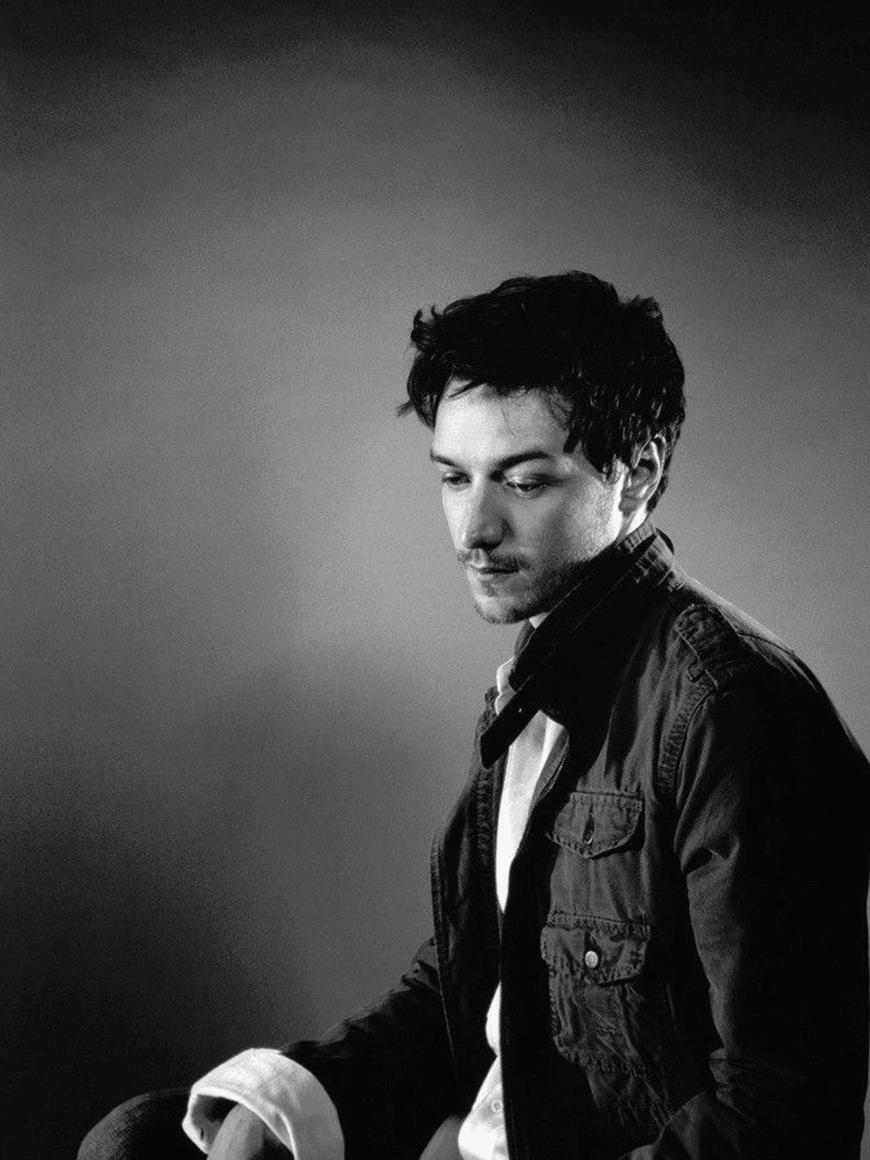 James Mcavoy for Kindle Paperwhite wallpaper